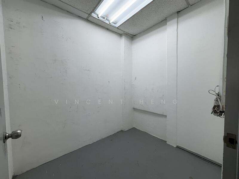 Office for Rent in Dataran Prima (Petaling Jaya) - Vincent Heng - Interior - PropertyGuru.com.my