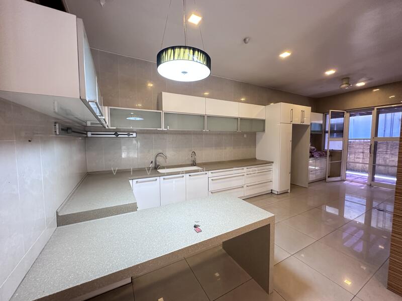 Semi-Detached House for Sale in Damansara Legenda (Petaling Jaya) - Vivian Foo - Kitchen - PropertyGuru.com.my