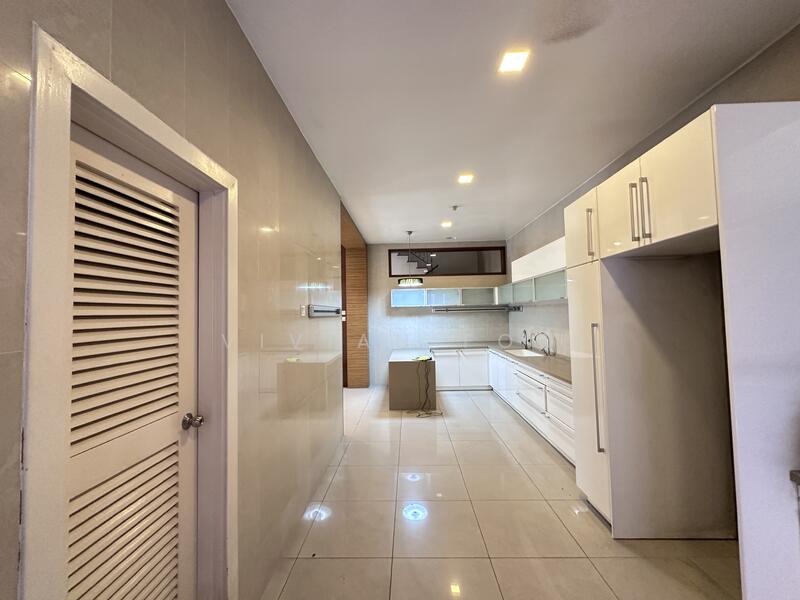 Semi-Detached House for Sale in Damansara Legenda (Petaling Jaya) - Vivian Foo - Kitchen - PropertyGuru.com.my