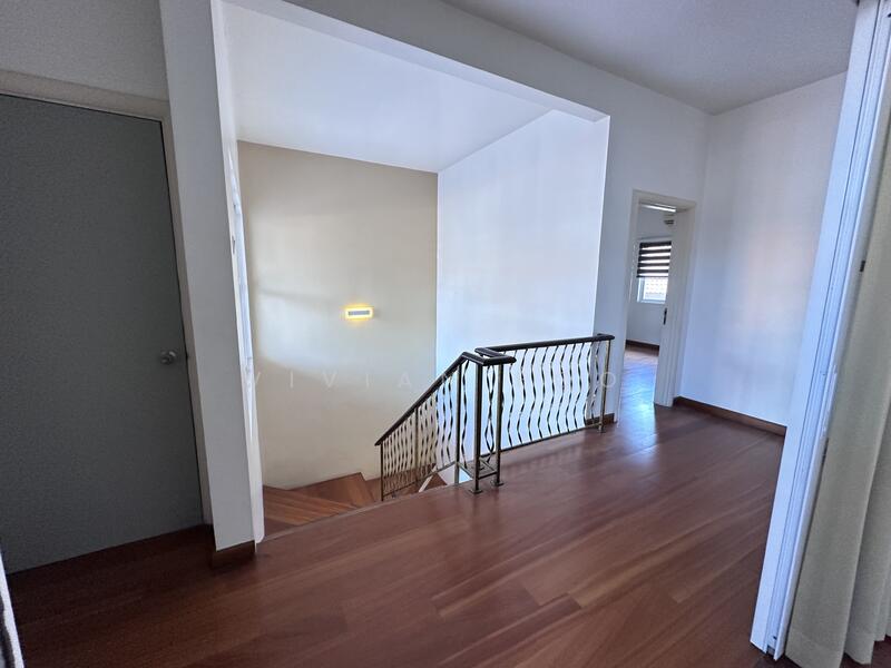 Rumah Berkembar untuk Dijual di Damansara Legenda (Petaling Jaya) - Vivian Foo - Corridor - PropertyGuru.com.my