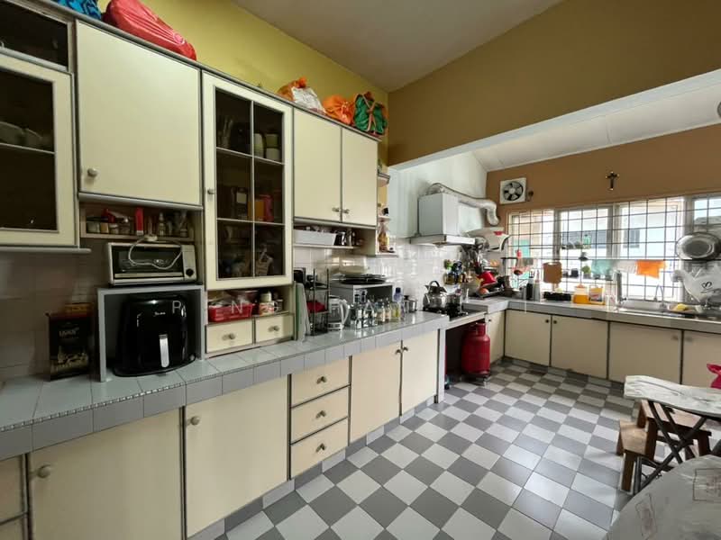ss 2/2 untuk Untuk Dijual - RM 1,350,000, Apr 2026 - Kitchen - PropertyGuru.com.my
