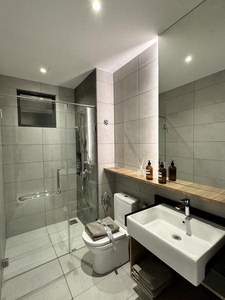 Kediaman Servis untuk Dijual di Sunway Velocity 3 - Stella Lee - Bathroom - PropertyGuru.com.my