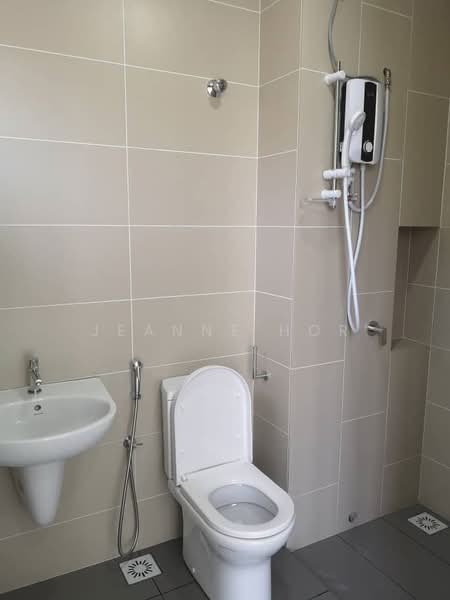 Townhouse for Sale in 16 Sierra (Puchong) - Jeanne Hor - Bathroom - PropertyGuru.com.my