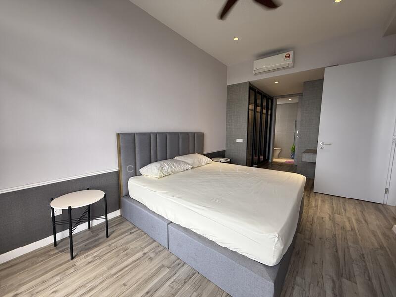 Service Residence for Sale at Millerz Square Serviced Residence - Chun Yee - Bedroom - PropertyGuru.com.my