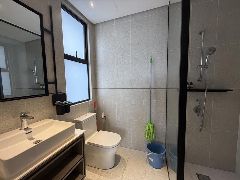 Service Residence for Sale at Millerz Square Serviced Residence - Chun Yee - Bathroom - PropertyGuru.com.my