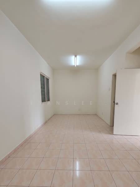 Pangsapuri untuk Dijual di Desaminium Rimba - Evanslee . - Interior - PropertyGuru.com.my
