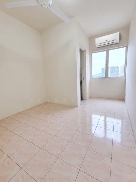 Pangsapuri untuk Dijual di Desaminium Rimba - Evanslee . - Interior - PropertyGuru.com.my