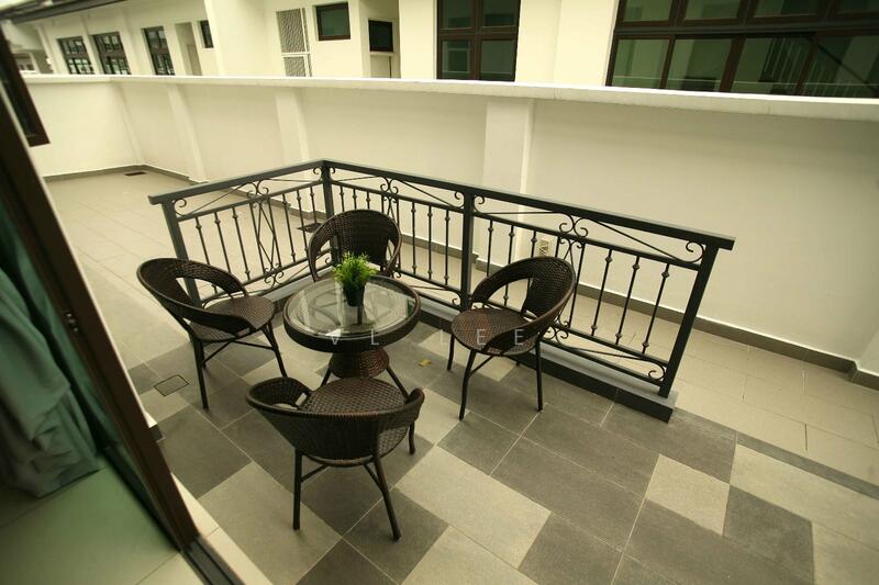 Rumah Kluster untuk Disewa di Eco Botanic (Iskandar Puteri (Nusajaya)) - VL Lee - Balcony - PropertyGuru.com.my