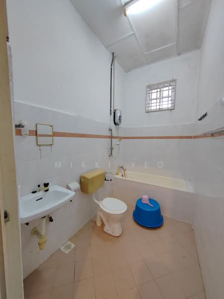 Rumah Teres 2 Tingkat untuk Dijual di Skudai (Johor) - Mikki Yeo - Bathroom - PropertyGuru.com.my