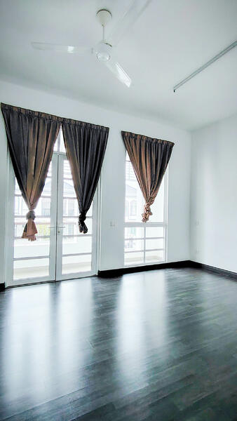 2-storey Terraced House for Rent in Eco Majestic (Semenyih) - Dann Ng - Living Room - PropertyGuru.com.my