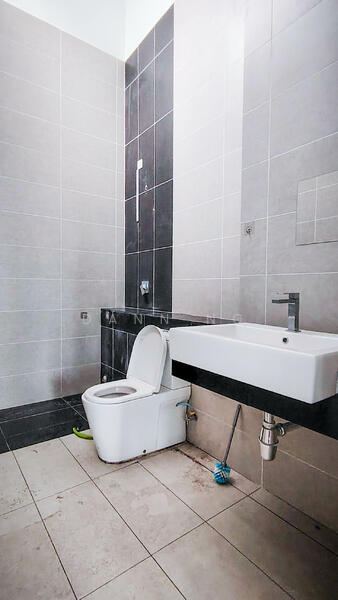 2-storey Terraced House for Rent in Eco Majestic (Semenyih) - Dann Ng - Bathroom - PropertyGuru.com.my