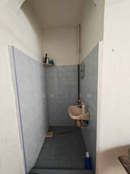 Untuk Dijual - Puteri Wangsa Ulu Tiram