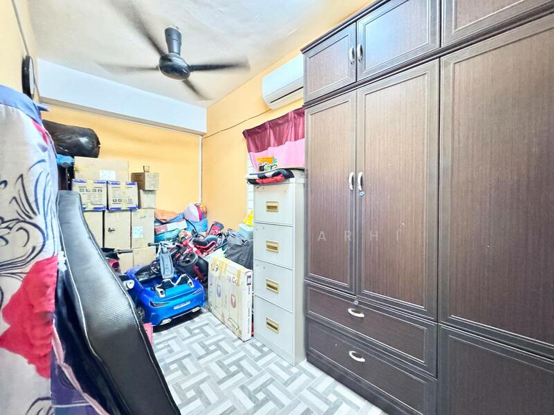 For Sale - Pangsapuri Putra