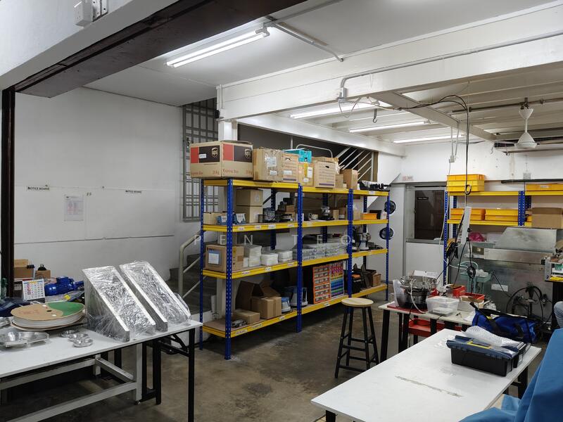 Terrace Factory for Sale in Solok Sungai Pinang (Jelutong) - Pen Teo - Operation Room - PropertyGuru.com.my