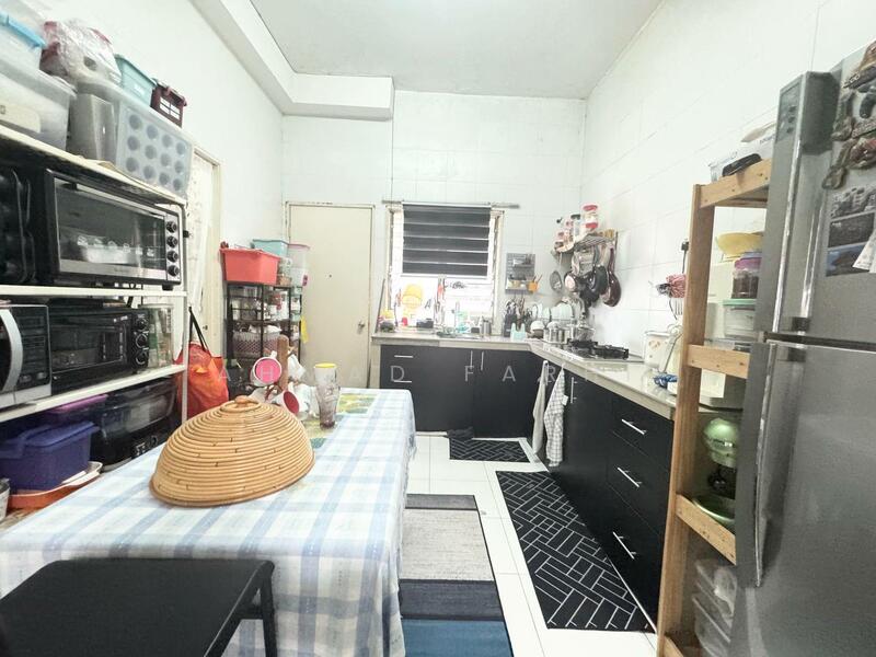 Rumah Bandar untuk Dijual di Taman Putra Perdana (Puchong) - Ahmad Farhi - Kitchen - PropertyGuru.com.my