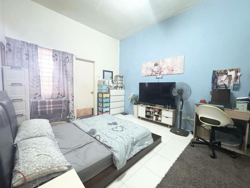 Rumah Bandar untuk Dijual di Taman Putra Perdana (Puchong) - Ahmad Farhi - Bedroom - PropertyGuru.com.my