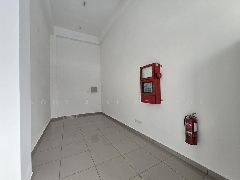 Untuk Dijual - New Semi D Warehouse Factory XME Business Park Nilai N9 Phase 2A Light Industry