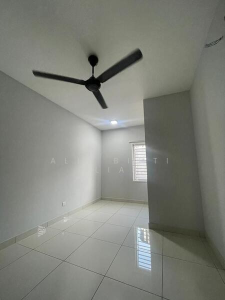 2-storey Terraced House for Sale in Dengkil (Selangor) - Alia Binti Alias - Bedroom - PropertyGuru.com.my