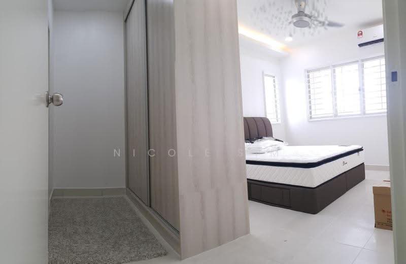 Apartment for Sale at Pangsapuri Seri Mutiara - Nicole Sim - Bedroom - PropertyGuru.com.my