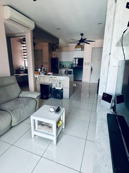 Kediaman Servis untuk Dijual di Far East - Wai Ann Teng - Living Room - PropertyGuru.com.my
