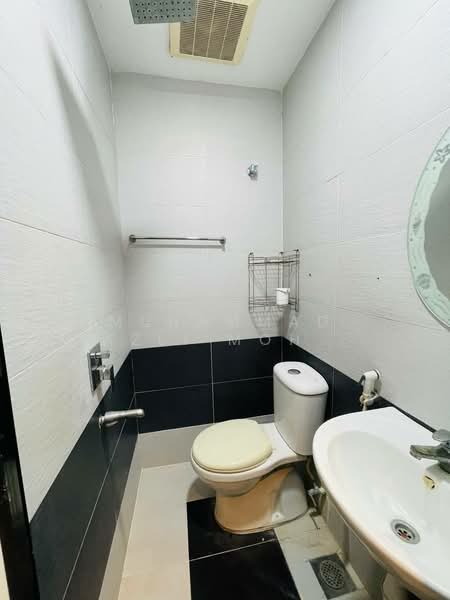 2-storey Terraced House for Sale in Taman Danau Kota (Setapak) - Muhammad Nazli Mohd Amin - Bathroom - PropertyGuru.com.my