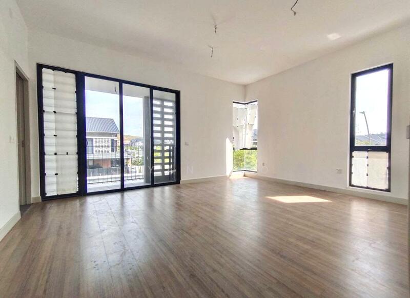 Rumah Teres 2 Tingkat untuk Dijual di U16, Elmina Gardens (Shah Alam) - Ryan Soo - PropertyGuru.com.my