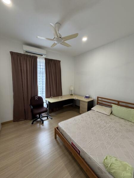 Rumah Berkembar untuk Dijual di Batu Ferringhi (Penang) - Rick Goh - Bedroom - PropertyGuru.com.my