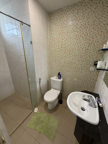 Rumah Berkembar untuk Dijual di Batu Ferringhi (Penang) - Rick Goh - Bathroom - PropertyGuru.com.my