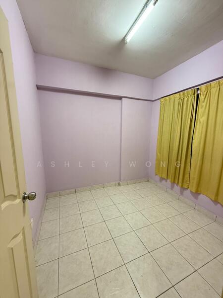 Pangsapuri untuk Dijual di Pelangi Damansara - Ashley Wong - Bedroom - PropertyGuru.com.my