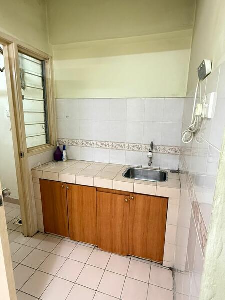 Pangsapuri untuk Dijual di Pelangi Damansara - Ashley Wong - Kitchen - PropertyGuru.com.my