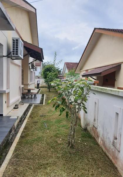 Semi-Detached House for Sale in Seremban (Negeri Sembilan) - Jeevs Jeeva - Exterior - PropertyGuru.com.my