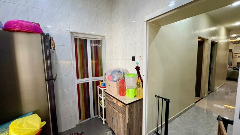 1.5-storey Terraced House for Sale in Bandar Sri Damansara (Selangor) - Tess Tan - Kitchen - PropertyGuru.com.my