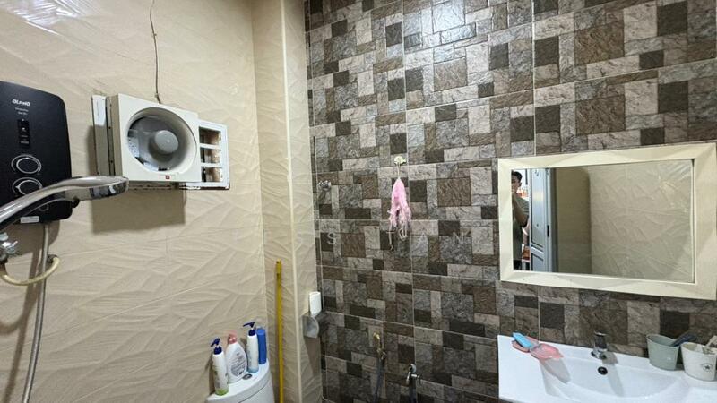1.5-storey Terraced House for Sale in Bandar Sri Damansara (Selangor) - Tess Tan - Bathroom - PropertyGuru.com.my