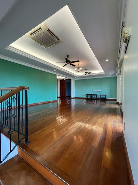 Untuk Dijual - Bukit Gasing【Swimming Pool Bungalow】