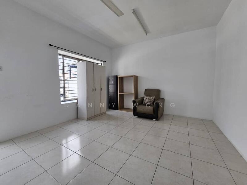 Untuk Disewa - Scientex Anggun