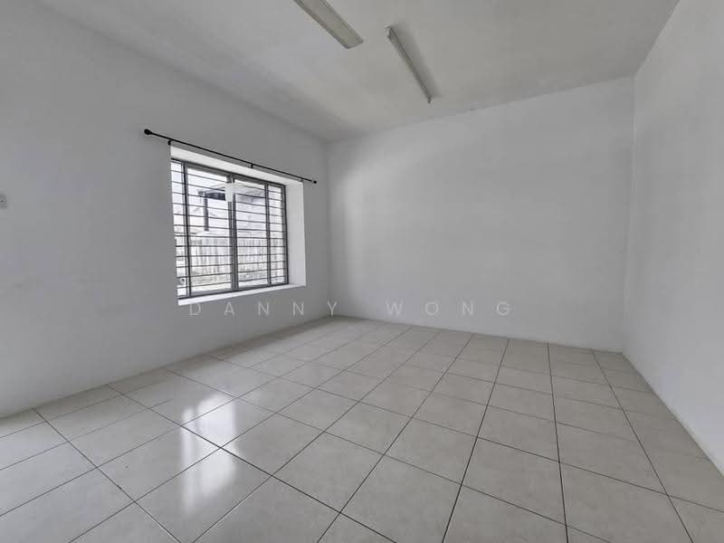 2-storey Terraced House for Rent in Bandar Country Homes (Rawang) - Danny Wong - Interior - PropertyGuru.com.my