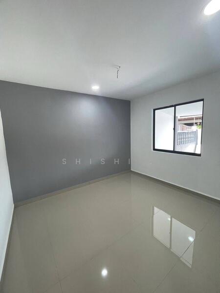 For Sale - TAMAN UNIVERSITI