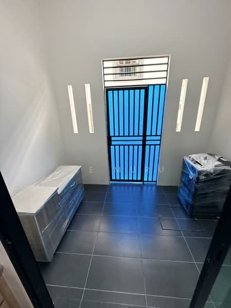 Terraced House for Rent in Nilai (Negeri Sembilan) - Vee Muru - Entrance - PropertyGuru.com.my