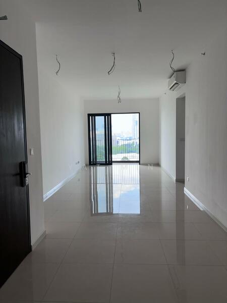 Living Room, Belfield, yatmin