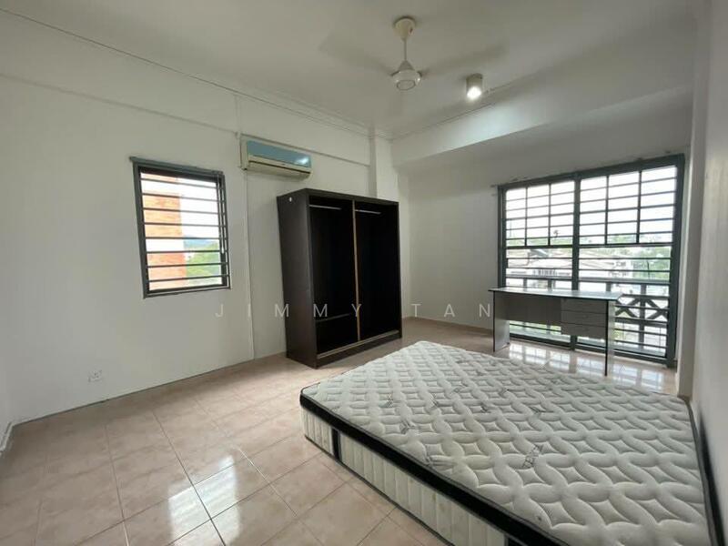 Condominium for Sale at Evergreen Park Acorn & Hazel - Jimmy Tan - Bedroom - PropertyGuru.com.my