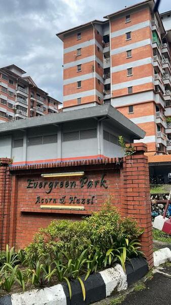 Condominium for Sale at Evergreen Park Acorn & Hazel - Jimmy Tan - Exterior - PropertyGuru.com.my