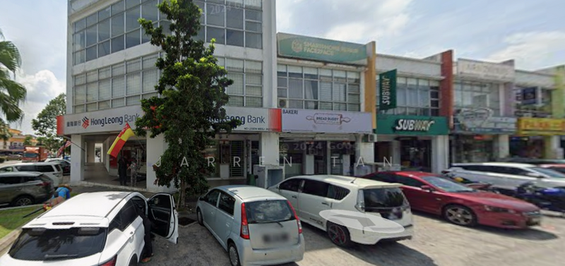 Untuk Dijual - End Lot 2 Storey Shop @ PUJ 3, Facing Main Road