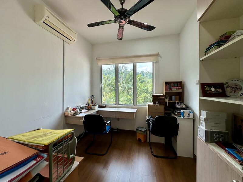 Untuk Disewa - Taman Serendah Utama