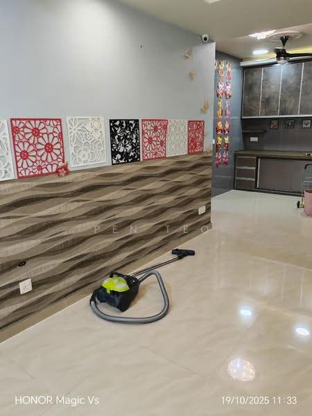 Condominium for Rent at The Golden Triangle Condominium - Pen Teo - Kitchen - PropertyGuru.com.my