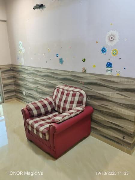 Condominium for Rent at The Golden Triangle Condominium - Pen Teo - Living Room - PropertyGuru.com.my