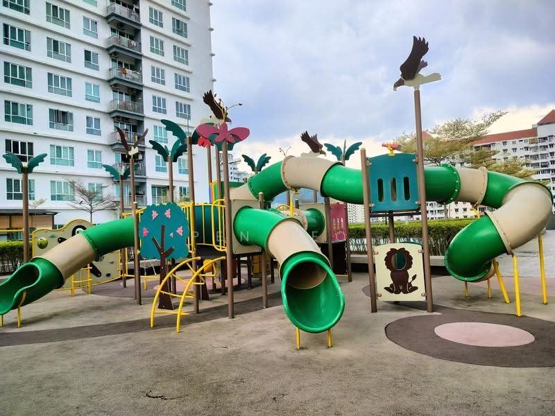 Condominium for Rent at The Golden Triangle Condominium - Pen Teo - Exterior - PropertyGuru.com.my