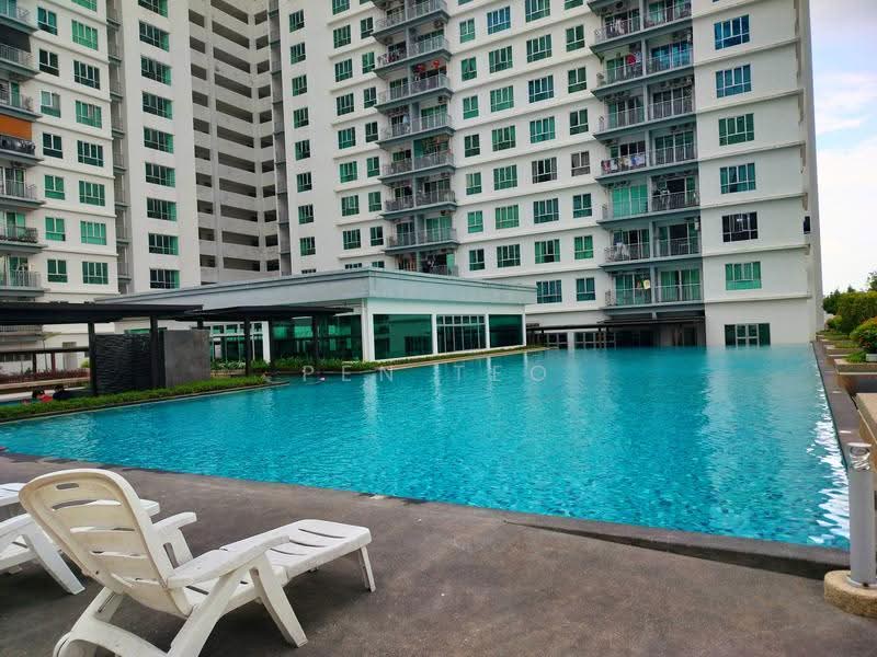 Condominium for Rent at The Golden Triangle Condominium - Pen Teo - Pool - PropertyGuru.com.my