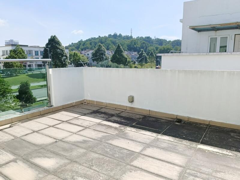 For Sale - Beringin Avenue