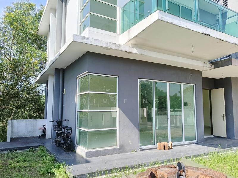 For Sale - Beringin Avenue