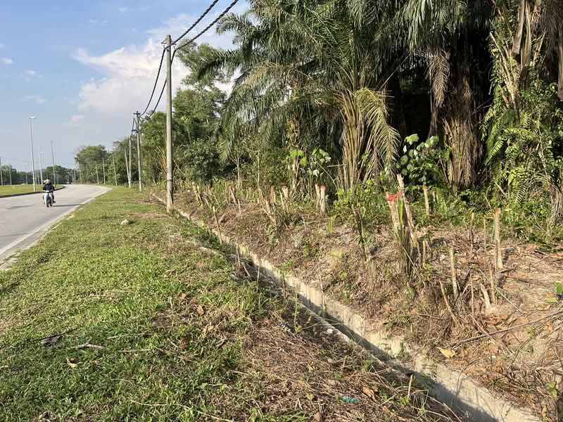 Agricultural Land for Sale in Bandar Baru Kundang (Rawang) - Esther Ng - Exterior - PropertyGuru.com.my